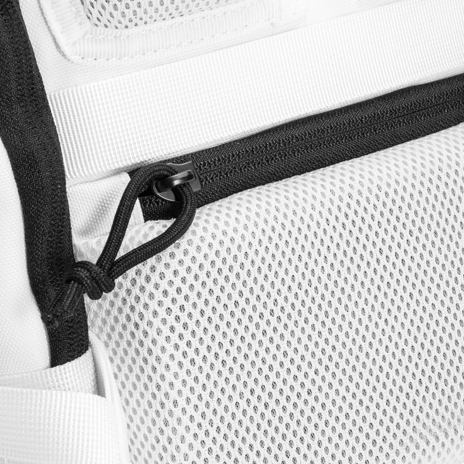 LAMGOYI กระเป๋าเป้ สายฟิตเนส GYM & HYROX Backpack 9L รุ่น TRAIN สีขาว (White)-14